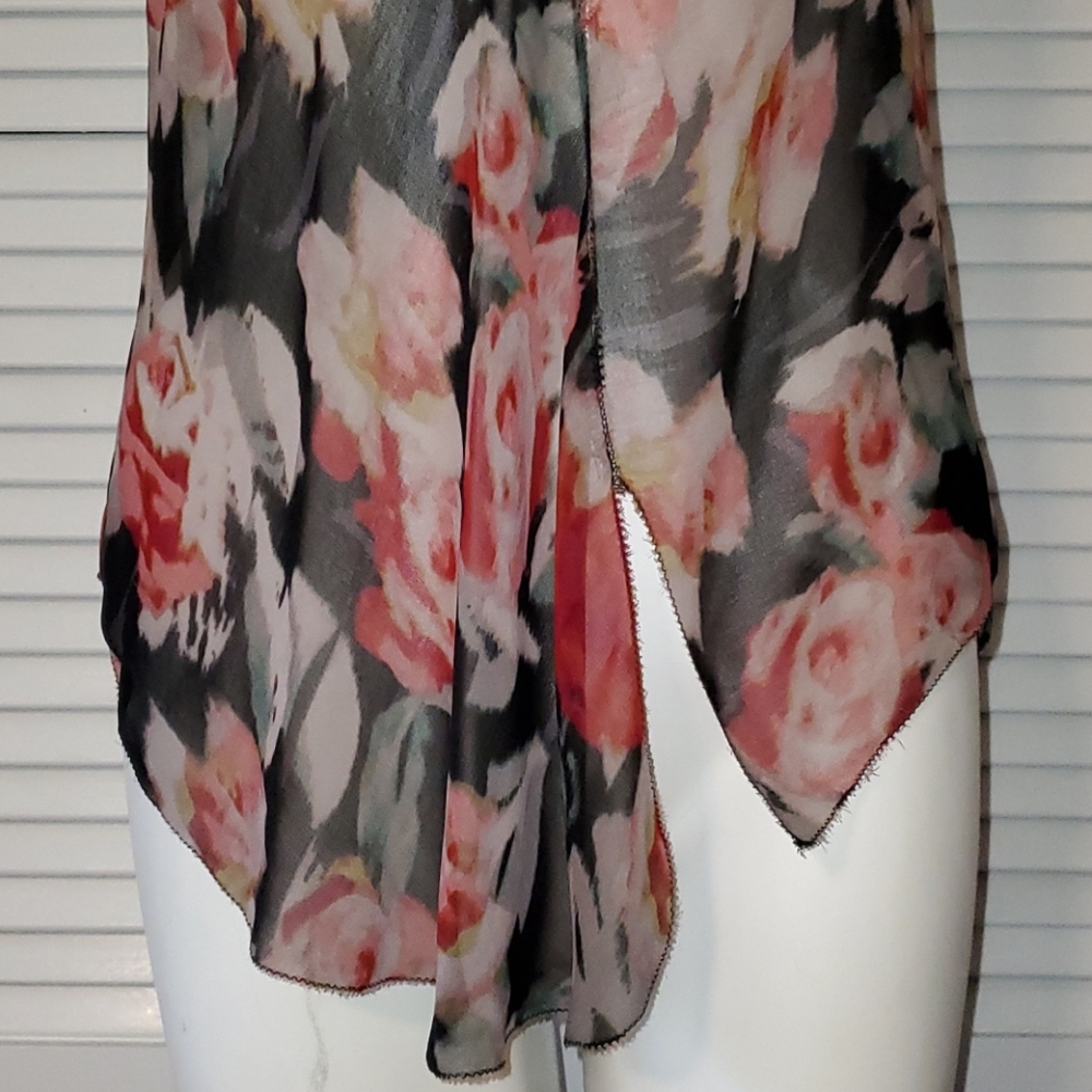 Tank blouse - Picture 6 of 6
